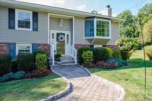 5 North Ct, Mahopac, NY 10541 - Photo 2