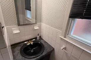 3224 Watt Ave, Bronx, NY 10465 - Photo 14