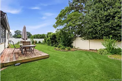 1440 Lincoln Boulevard, Bay Shore, NY 11706 - Photo 32