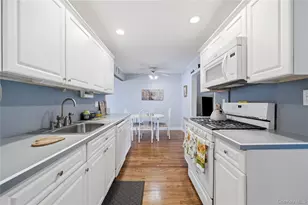 1440 Lincoln Blvd, Bay Shore, NY 11706 - Photo 14