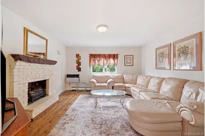 1440 Lincoln Boulevard, Bay Shore, NY 11706 - Photo 16