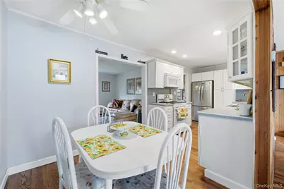 1440 Lincoln Boulevard, Bay Shore, NY 11706 - Photo 8