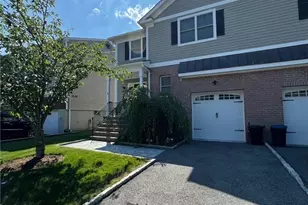 4 Rose Ave, Harrison, NY 10528 - Photo 2