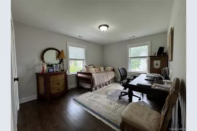 4 Rose Avenue, Harrison, NY 10528 - Photo 10