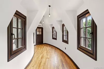 36 Spring Street, Cold Spring Harbor, NY 11724 - Photo 28