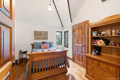 36 Spring Street, Cold Spring Harbor, NY 11724 - Photo 22