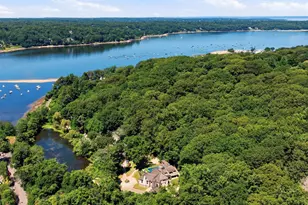 36 Spring St, Cold Spring Harbor, NY 11724 - Photo 2