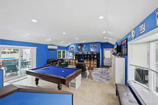 110 Oak St, Deer Park, NY 11729 - Photo 10
