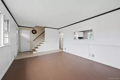 110 Oak Street, Deer Park, NY 11729 - Photo 6