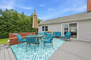 110 Oak St, Deer Park, NY 11729 - Photo 26