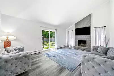 43 Margin Drive W, Shirley, NY 11967 - Photo 24