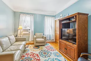 45-09 104th St, Corona, NY 11368 - Photo 14