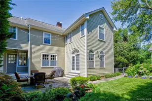 14 Buckingham Pl, Manhasset, NY 11030 - Photo 38