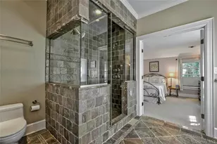 14 Buckingham Pl, Manhasset, NY 11030 - Photo 30