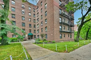52-54 65th Pl, Maspeth, NY 11378 - Photo 1
