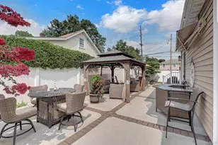 1972 Henry St, North Bellmore, NY 11710 - Photo 38