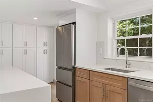 168 Longview Ave, White Plains, NY 10605 - Photo 10