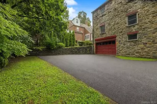 37 Lansdowne Dr, Larchmont, NY 10538 - Photo 4