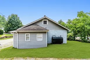 378 E Main St, Jefferson Valley, NY 10535 - Photo 22