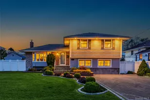 27 Nottinghill Dr, Massapequa, NY 11758 - Photo 2