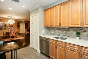 100 Harbor View Dr, Port Washington, NY 11050 - Photo 10