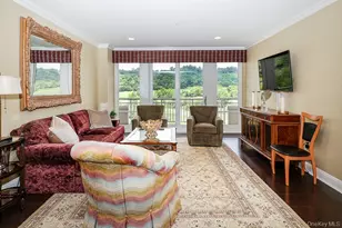 100 Harbor View Dr, Port Washington, NY 11050 - Photo 12