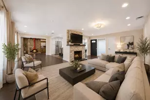 26 Oaks Hunt Rd, Great Neck, NY 11020 - Photo 4