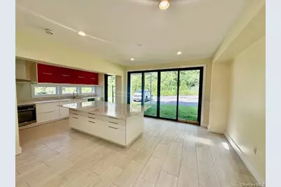 32 Brook Lane, Cortlandt Manor, NY 10567 - Photo 10