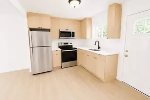 818 Meade Ave, Bellport, NY 11713 - Photo 2