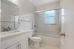 224 New Hyde Park Rd, Franklin Square, NY 11010 - Photo 12