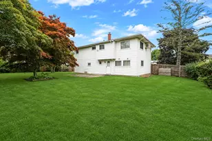 192 Hancock St, Brentwood, NY 11717 - Photo 4