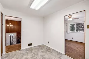 192 Hancock St, Brentwood, NY 11717 - Photo 18