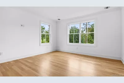 738 Motts Cove Road N, Glen Head, NY 11545 - Photo 22
