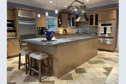 3 Dixon Street, Yaphank, NY 11980 - Photo 14