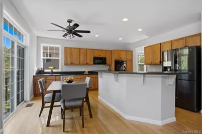236 Buttonwood Way, Hopewell Junction, NY 12533 - Photo 12
