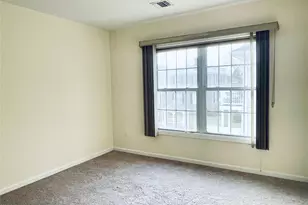 46 Islip Ave, Islip, NY 11751 - Photo 10