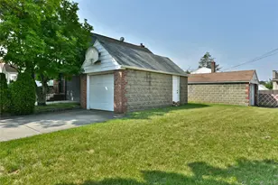 184-18 69th Ave, Fresh Meadows, NY 11365 - Photo 28