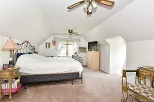 184-18 69th Ave, Fresh Meadows, NY 11365 - Photo 24