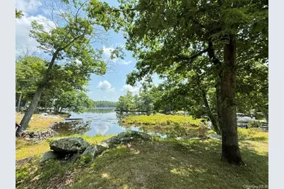179 W Mohican Trail, Glen Spey, NY 12737 - Photo 20