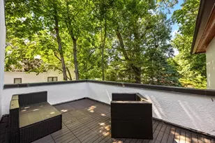 143 Baker Hill Rd, Great Neck, NY 11023 - Photo 38