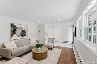 12 E Park Drive, Old Bethpage, NY 11804 - Photo 6