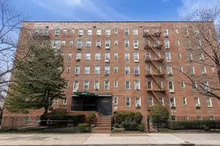 125-05 84th Ave, Kew Gardens, NY 11415 - Photo 1