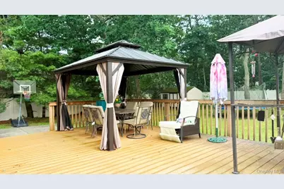 4 John Vincent Court, Centereach, NY 11720 - Photo 32