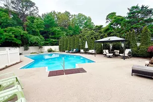 4 John Vincent Ct, Centereach, NY 11720 - Photo 36