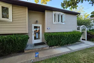 99 Cedar Rd, Amityville, NY 11701 - Photo 2