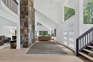 230 E Middle Patent Rd, Bedford, NY 10506 - Photo 8