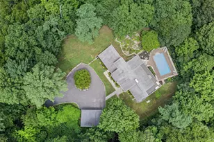 230 E Middle Patent Rd, Bedford, NY 10506 - Photo 40