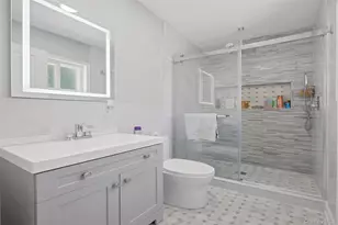 46 Oakland Ave, Central Islip, NY 11722 - Photo 20