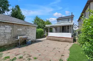 214-14 104th Ave, Queens Village, NY 11429 - Photo 16