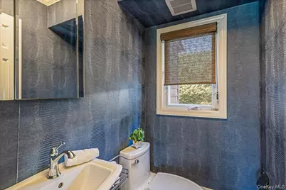 19 Evon Drive, Syosset, NY 11791 - Photo 16